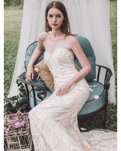 Sweetheart Neckline Mermaid Wedding Dress with Lace