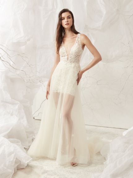 Embroidered Flower Tulle Wedding Dress