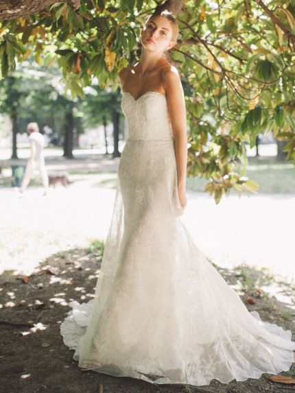 Sleeveless Neckline A-Line Wedding Gown with Organza