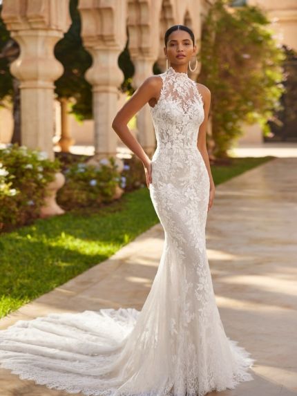 Embroidered Keyhole Back Wedding Dress