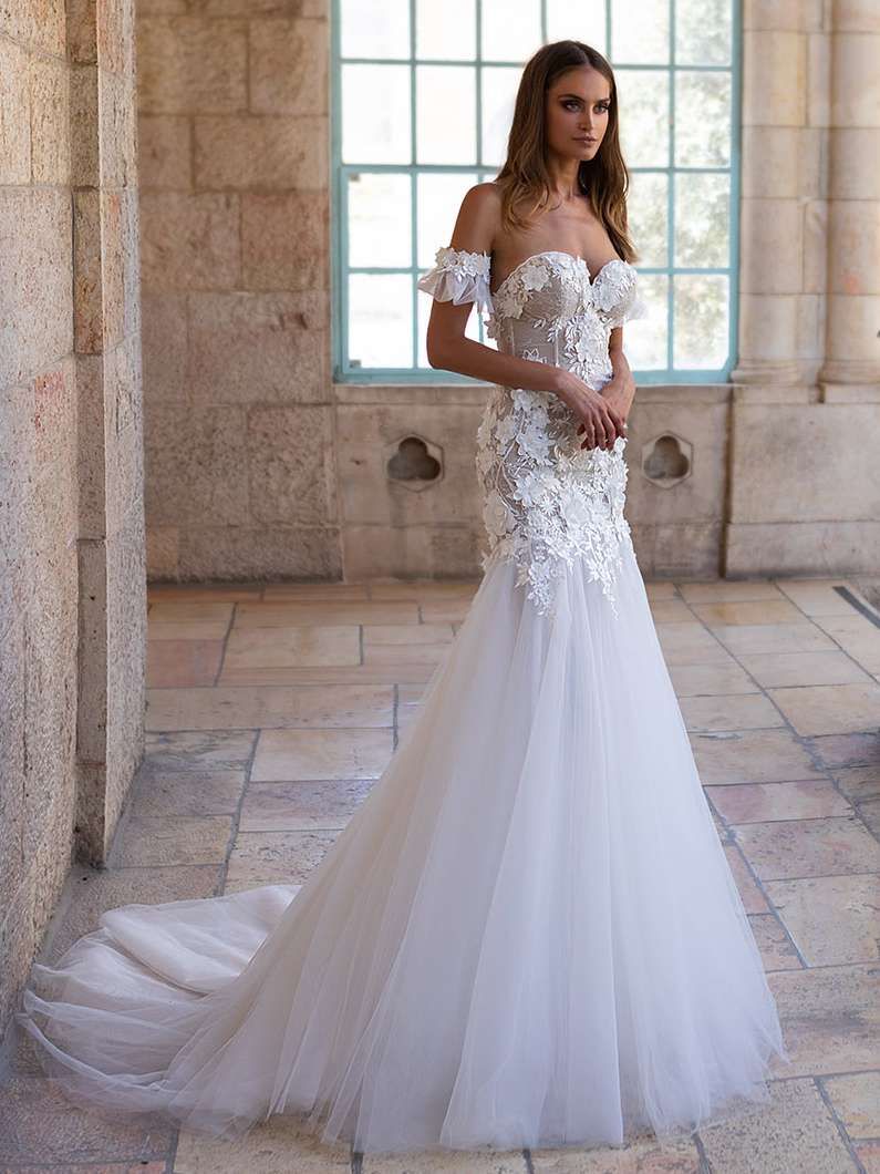 Calla Lily Wedding Dresses