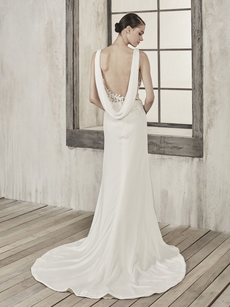 Backless crepe wedding dress best sale