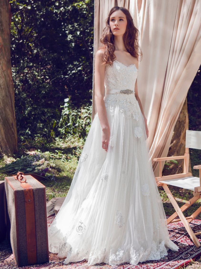 Lm By Lusan Mandongus Monica Floral Applique Princess Full
