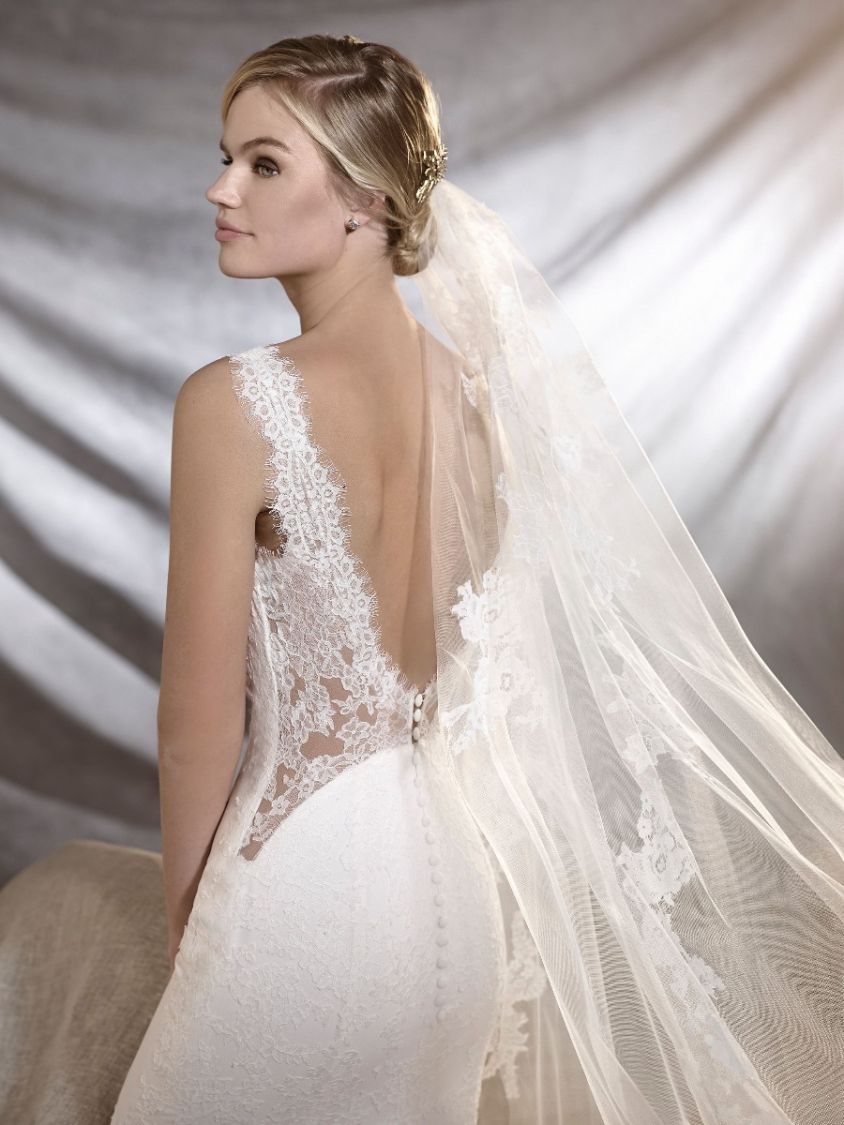 Pronovias oreste shop