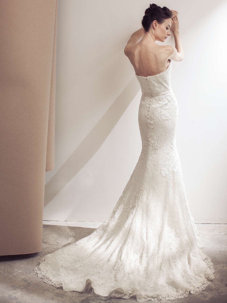 Lusan Mandongus | Valencia | Romantic Lace Mermaid Wedding Dress ...