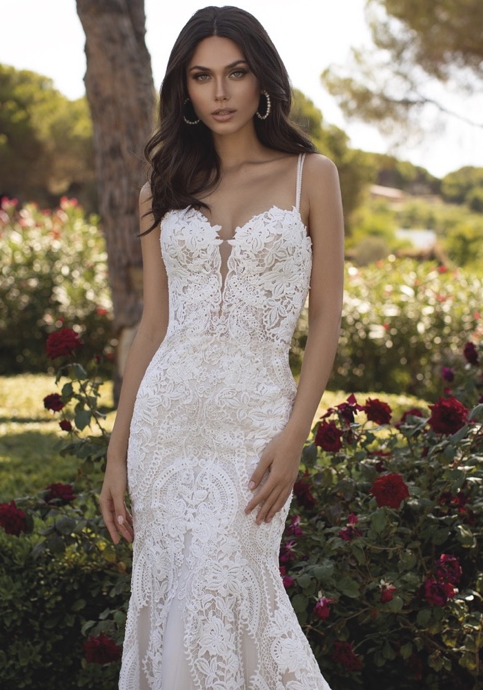 Pronovias | Floriana Lace Wedding Dress With Straps KL | Designer ...